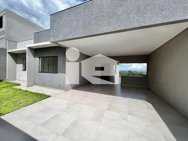 Casa com 380m² 3 quartos e 3 banheiros, à venda, no bairro Jd Roland em Rolândia