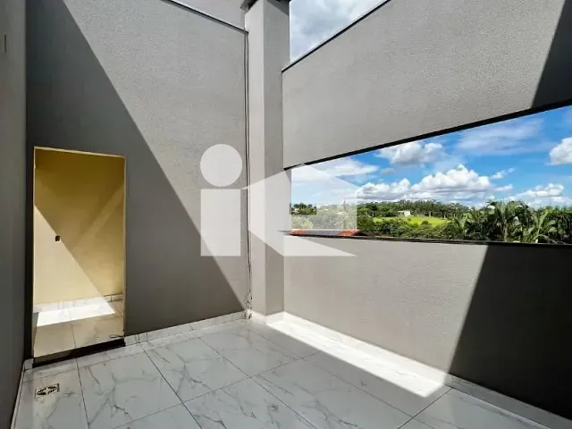 Casa com 380m² 3 quartos e 3 banheiros, à venda, no bairro Jd Roland em Rolândia
