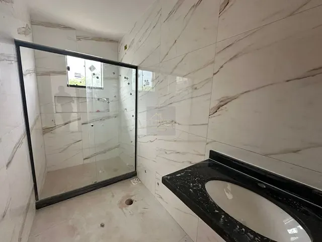 Casa com 480m² 3 quartos e 3 banheiros, à venda, no bairro jardim Atlântico Leste em Maricá