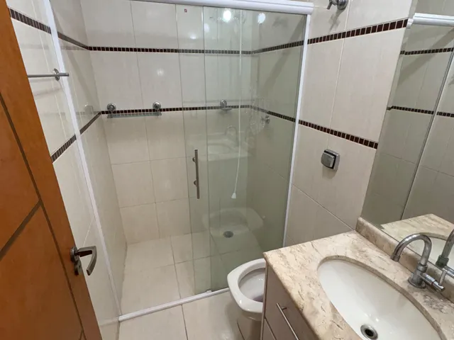Casa 3 quartos e 5 banheiros, à venda, no bairro Vila Medeiros em São Paulo