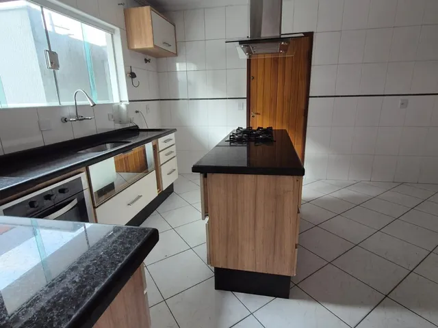 Casa 3 quartos e 5 banheiros, à venda, no bairro Vila Medeiros em São Paulo