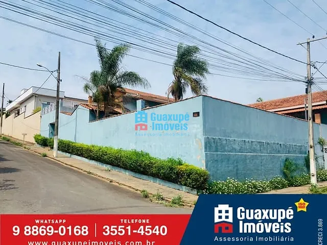 Casa com 440m² 4 quartos e 2 banheiros, à venda, no bairro Residencial JR Centro em GUARANÉSIA