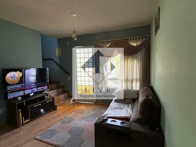 Casa 2 quartos e 3 banheiros, à venda, no bairro Jardim Interlagos em Hortolândia