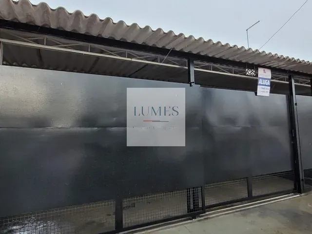 Casa com 327m² 3 quartos e 2 banheiros, para alugar, no bairro Vila Mollon IV em Santa Bárbara D'Oeste