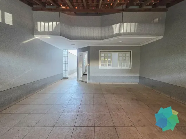 Casa com 125m² 3 quartos e 4 banheiros, à venda, no bairro Loteamento Terras de São Pedro e São Paulo em Salto