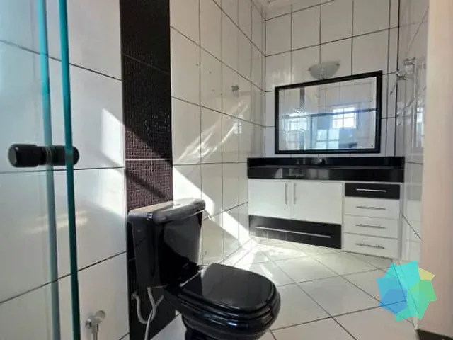 Casa com 125m² 3 quartos e 4 banheiros, à venda, no bairro Loteamento Terras de São Pedro e São Paulo em Salto