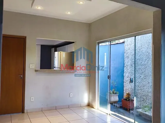 Casa com 472m² 2 quartos e 2 banheiros, à venda, no bairro Centro em Ituverava