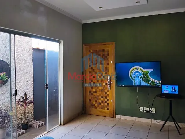 Casa com 472m² 2 quartos e 2 banheiros, à venda, no bairro Centro em Ituverava
