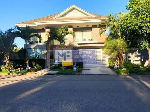 Casa com 600m² 4 quartos e 6 banheiros, à venda, no bairro Barra da Tijuca em Rio de Janeiro