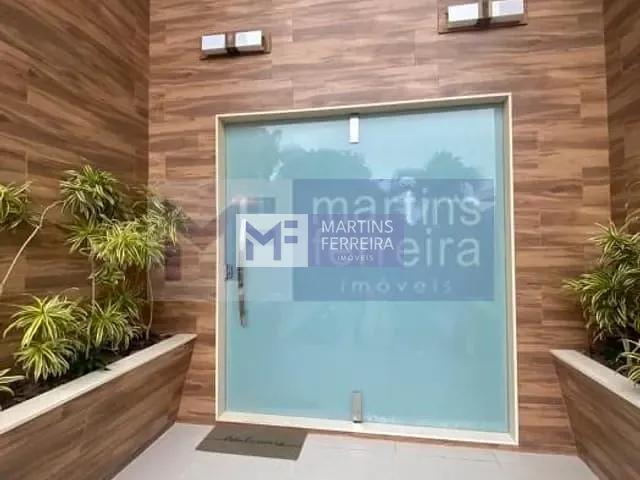 Casa com 600m² 4 quartos e 6 banheiros, à venda, no bairro Barra da Tijuca em Rio de Janeiro