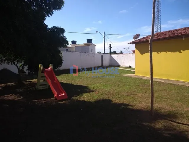 Casa 2 quartos e 2 banheiros, à venda, no bairro Hernani Sá em Ilhéus