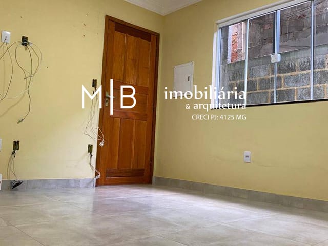 Casa 2 quartos e 1 banheiro, à venda, no bairro POUSO ALEGRE em CATAGUASES