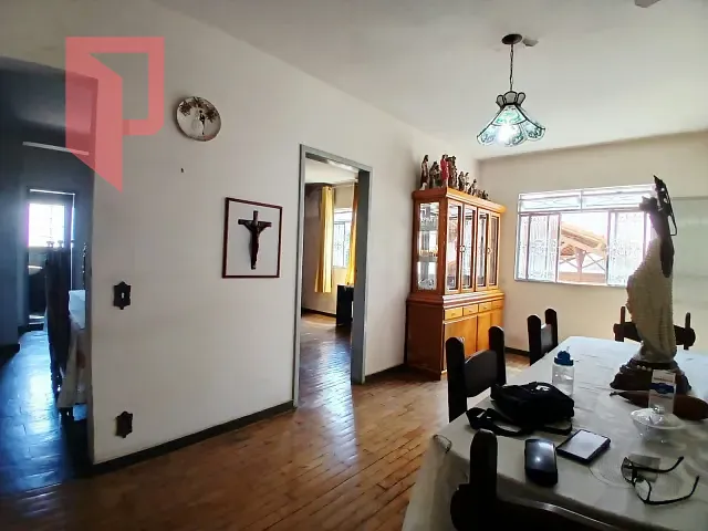 Casa 3 quartos e 2 banheiros, à venda, no bairro Caiçara em Belo Horizonte