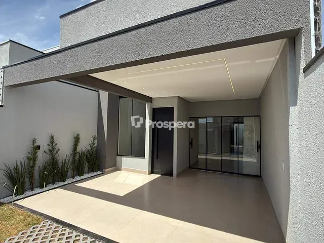 Casa com 150m² 3 quartos e 2 banheiros, à venda, no bairro Residencial Campos do Jordão em Anápolis