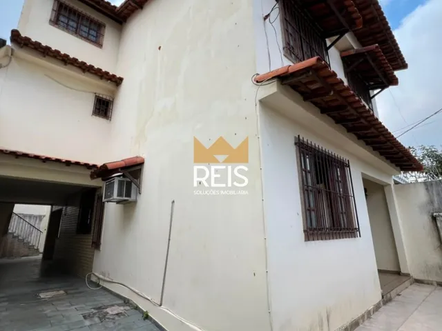 Casa 4 quartos e 2 banheiros, à venda, no bairro Campo Grande em Rio de Janeiro