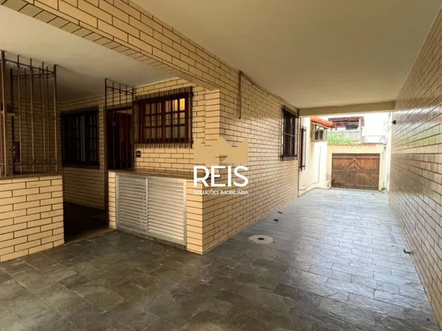 Casa 4 quartos e 2 banheiros, à venda, no bairro Campo Grande em Rio de Janeiro