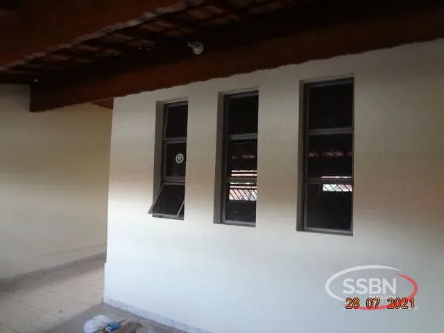 Casa 3 quartos e 1 banheiro, para alugar, no bairro Jardim Marajoara em Nova Odessa