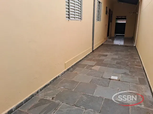 Casa 3 quartos e 1 banheiro, para alugar, no bairro Jardim Marajoara em Nova Odessa