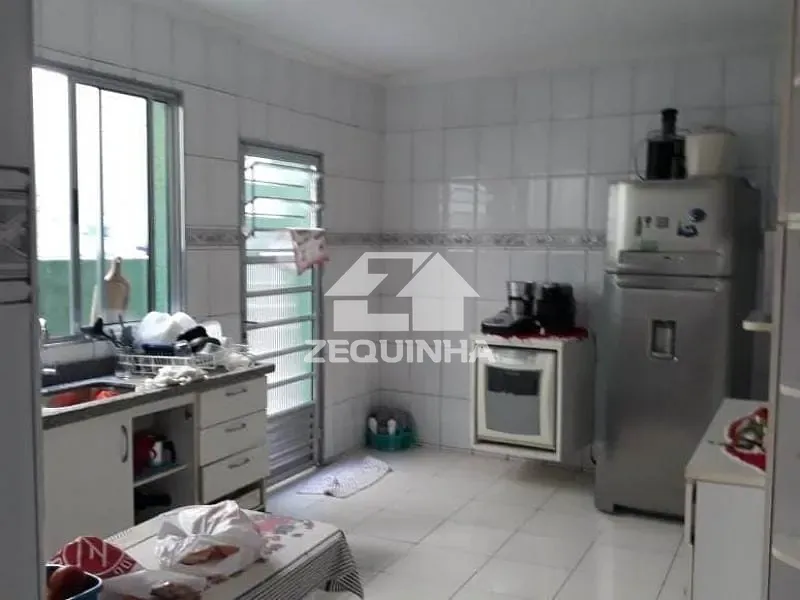 Casa, 3 quartos, 250 m² - Foto 8