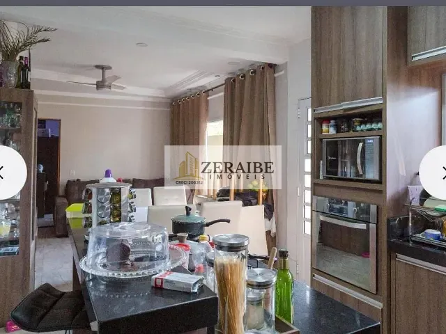 Casa 2 quartos e 3 banheiros, à venda, no bairro Vila Nova Bonsucesso em Guarulhos