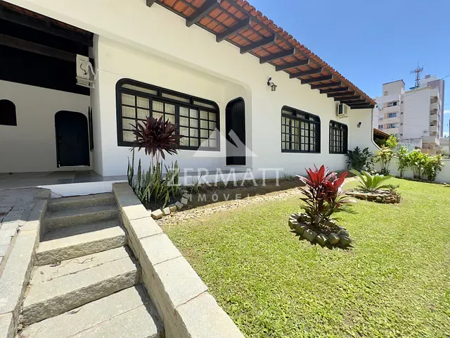 Casa com 401m², à venda, no bairro Itoupava Seca em Blumenau