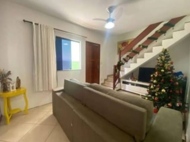 Casa com 80m² 2 quartos e 2 banheiros, à venda, no bairro Novo Horizonte em Macaé