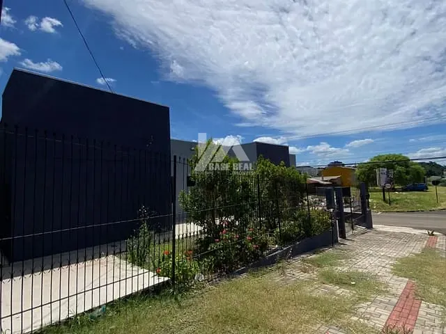 Casa com 232m², à venda, no bairro Batel em Guarapuava