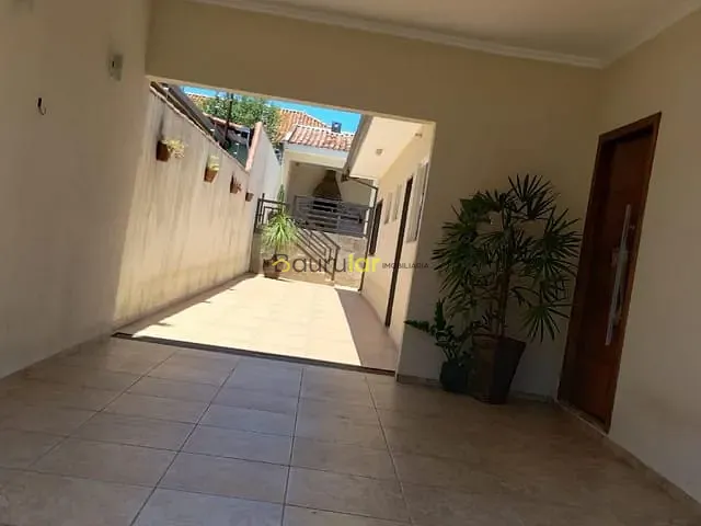 Casa com 360m² 3 quartos e 3 banheiros, à venda, no bairro Vila Industrial em Bauru