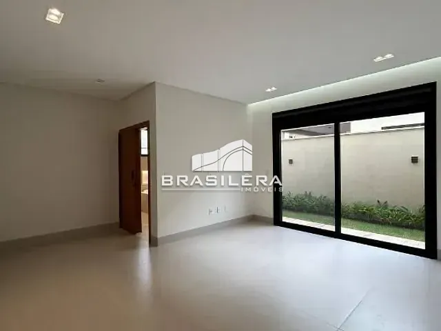 Casa com 406m² 4 quartos e 6 banheiros, à venda, no bairro Residencial Goiânia Golfe Clube em Goiânia