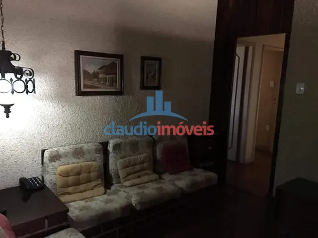 Casa com 380m² 3 quartos e 3 banheiros, à venda, no bairro Jardim Amália em Volta Redonda