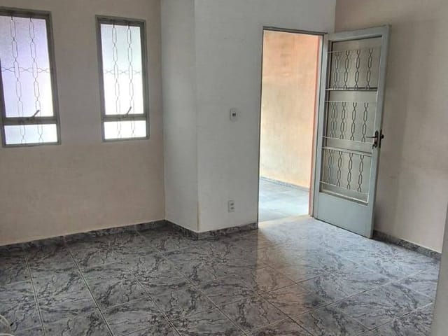 Casa com 150m² 2 quartos e 1 banheiro, à venda, no bairro Cézar de Souza em Mogi das Cruzes