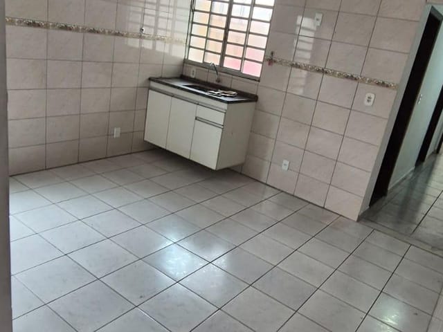 Casa com 150m² 2 quartos e 1 banheiro, à venda, no bairro Cézar de Souza em Mogi das Cruzes