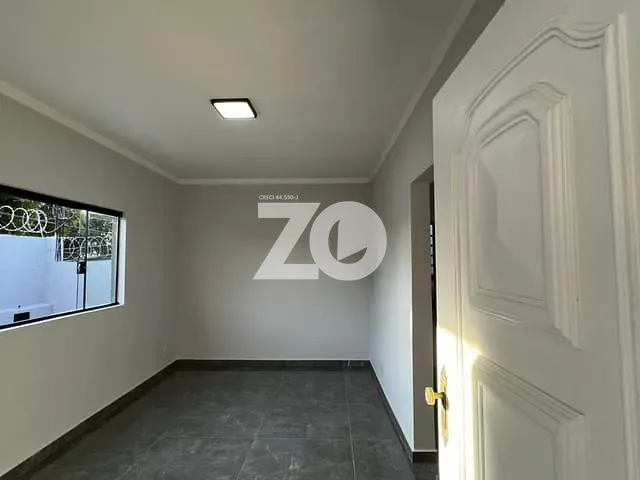 Casa com 230m² 3 quartos e 2 banheiros, à venda, no bairro Núcleo Residencial Presidente Geisel em Bauru
