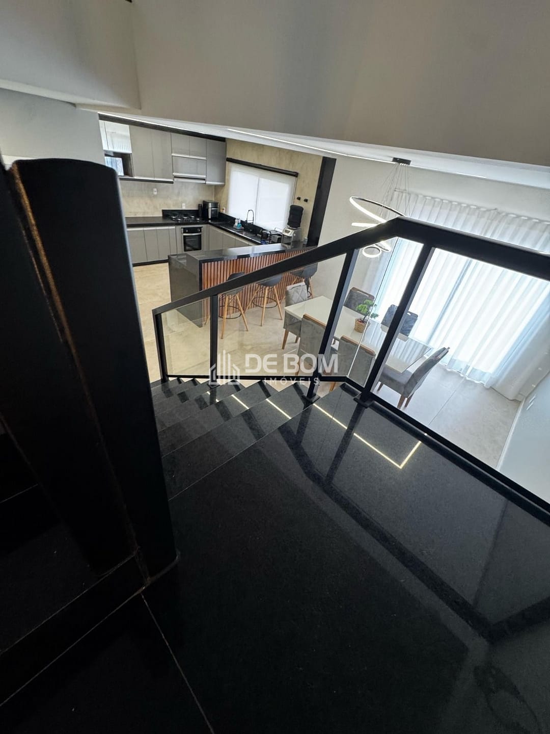 Casa, 3 quartos, 252 m² - Foto 13