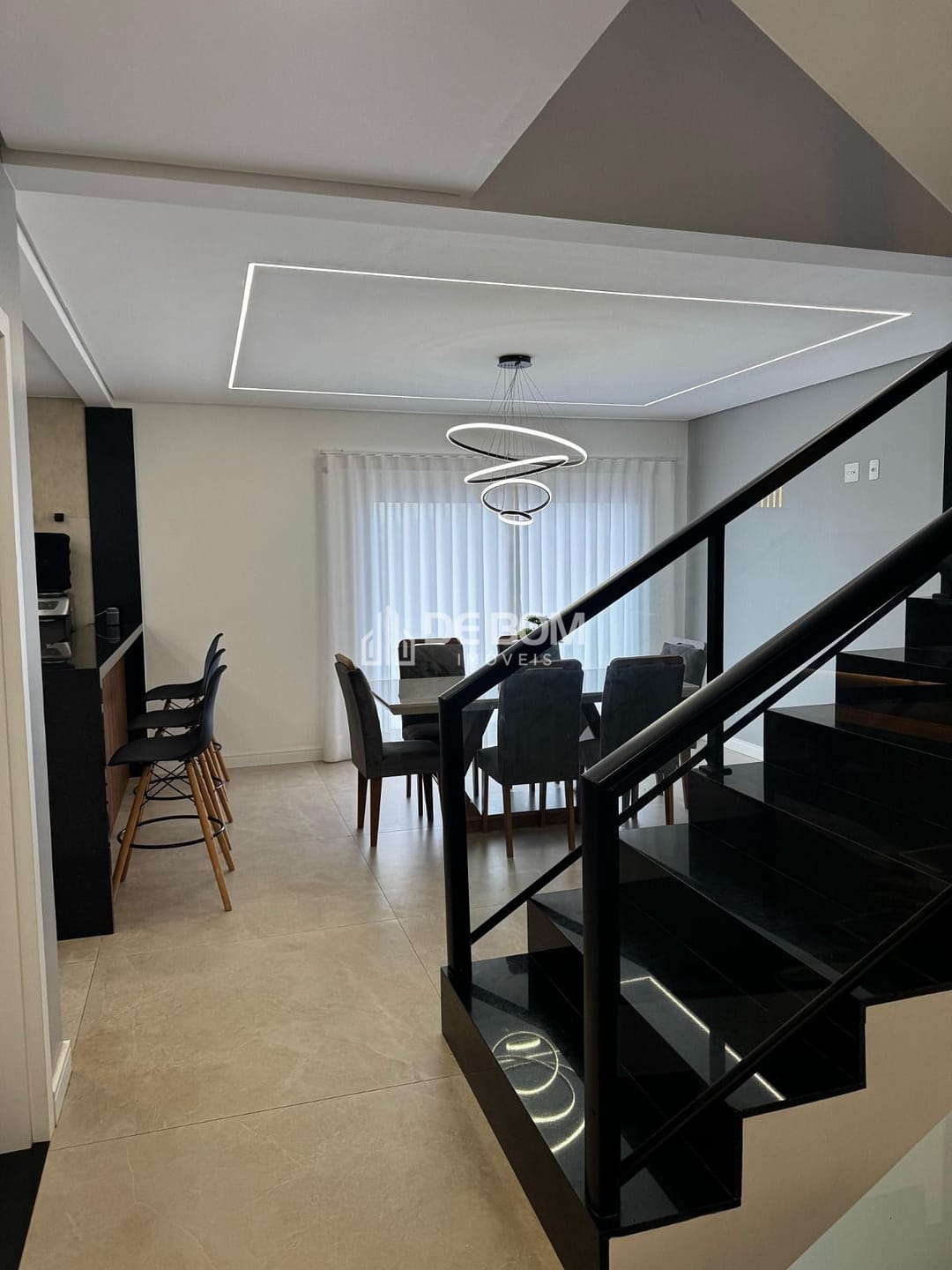 Casa, 3 quartos, 252 m² - Foto 15