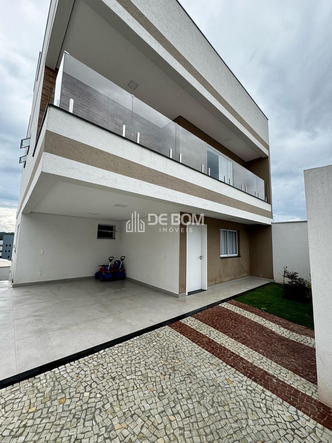 Casa, 3 quartos, 252 m² - Foto 3