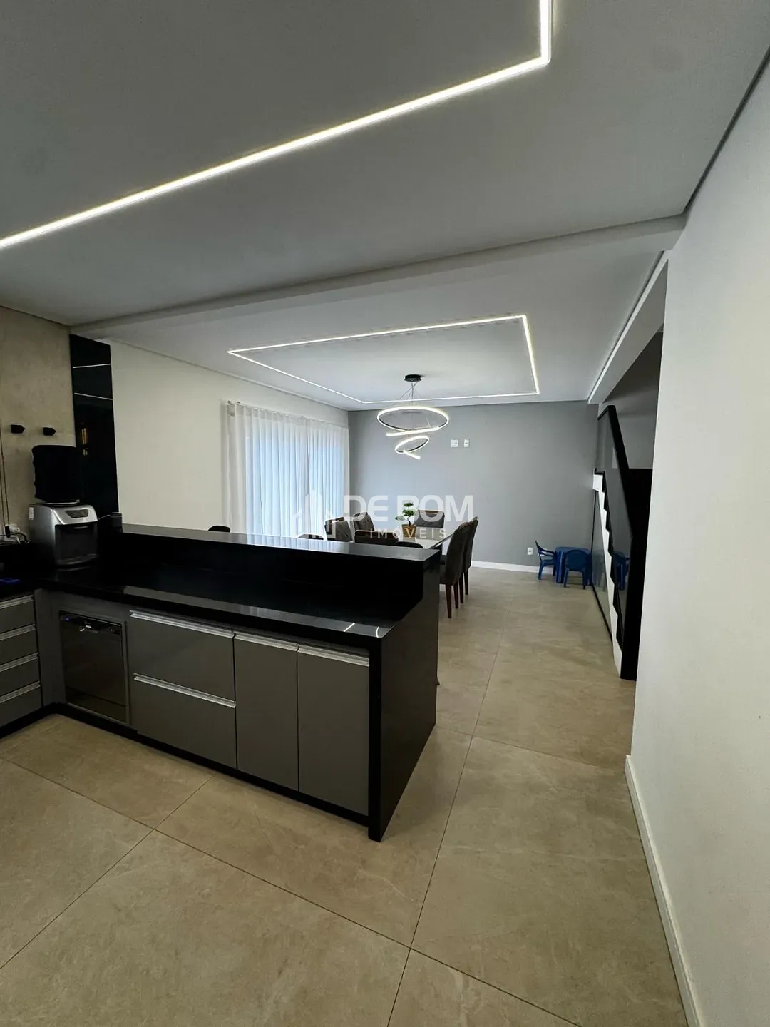 Casa, 3 quartos, 252 m² - Foto 6