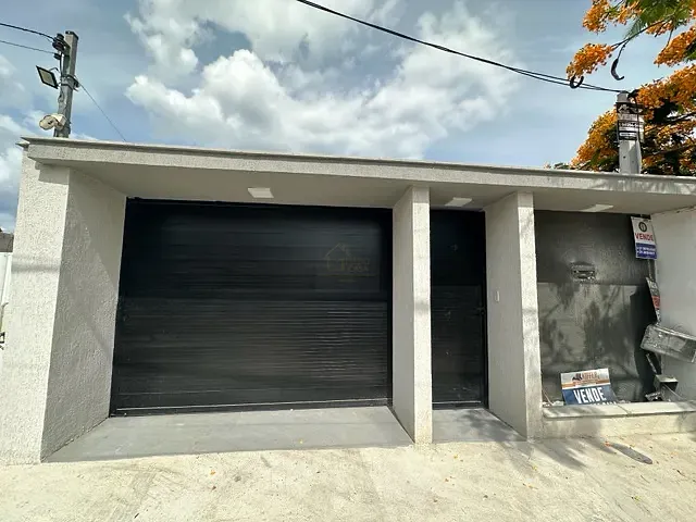 Casa com 240m² 2 quartos e 2 banheiros, à venda, no bairro Jardim Atlântico Oeste (Itaipuaçu) em Maricá