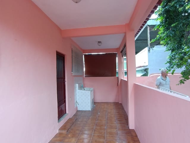 Foto do Casa - COLÉGIO - AMPLA CASA COM 110 M² , 3 DORMITÓRIOS , AMPLO QUINTAL - PRÓXIMO AO COMÉRCIO. | Hilmar