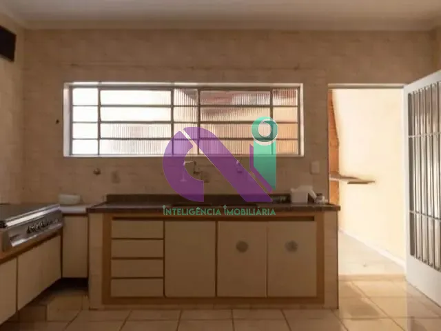 Casa 3 quartos e 3 banheiros, para alugar, no bairro Pestana em Osasco