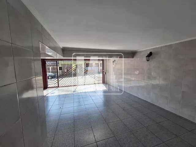 Casa com 202m² 3 quartos e 2 banheiros, à venda, no bairro Vila Palmares em Santo André