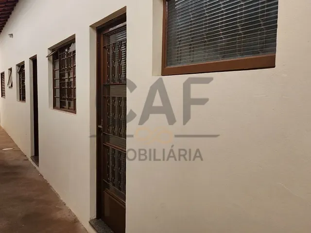 Casa com 175m² 2 quartos e 2 banheiros, à venda, no bairro Jardim Europa em Jaguariúna