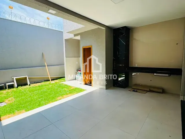 Casa 3 quartos e 2 banheiros, à venda, no bairro Setor Conde dos Arcos em Aparecida de Goiânia