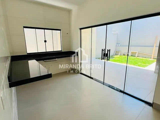 Casa 3 quartos e 2 banheiros, à venda, no bairro Setor Conde dos Arcos em Aparecida de Goiânia