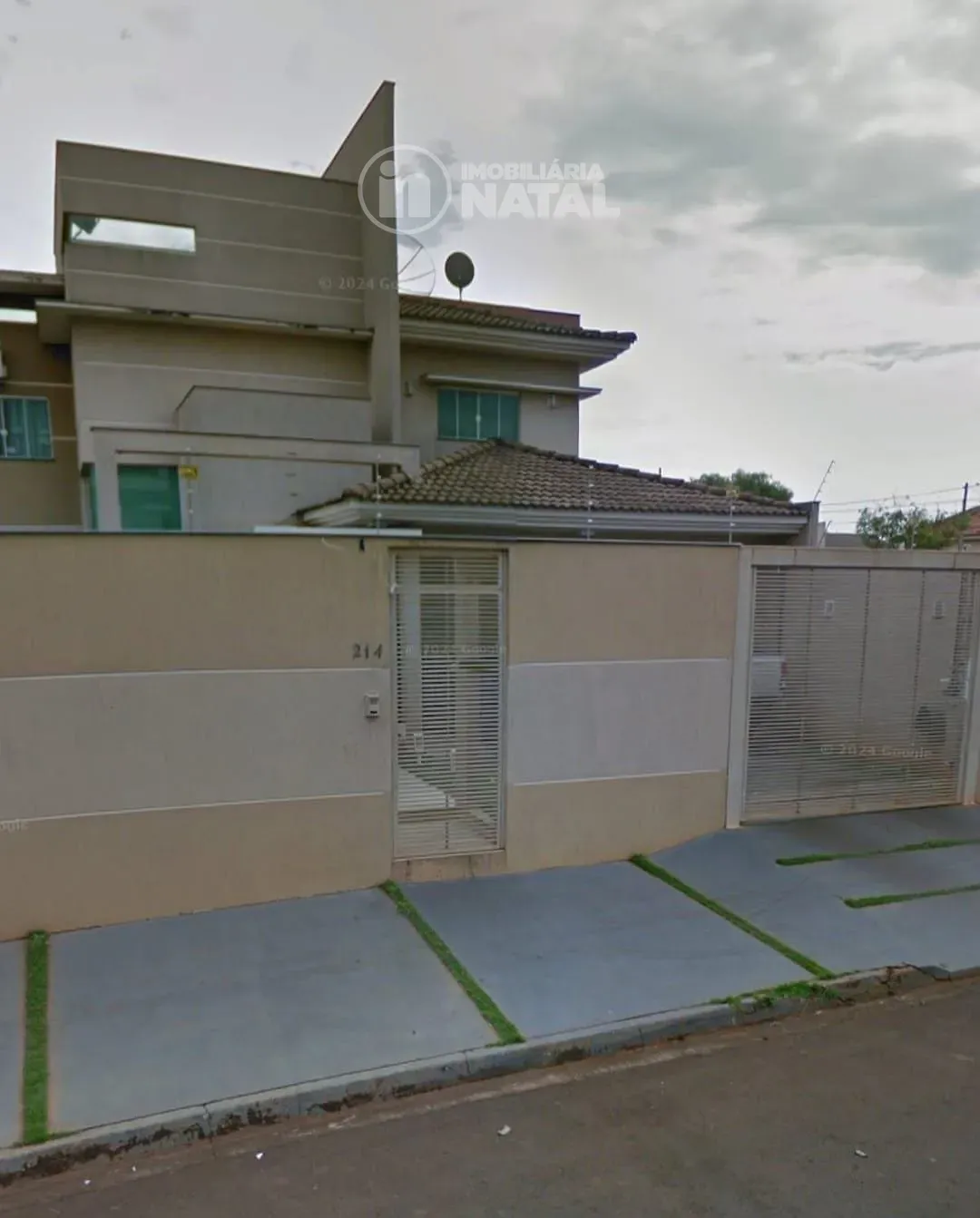 Casa, 4 quartos, 250 m² - Foto 2
