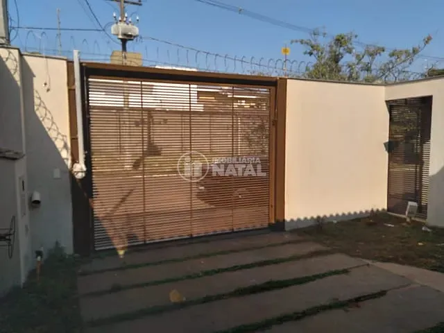Casa com 300m² 4 quartos e 4 banheiros, para alugar, no bairro Aragarça em Londrina