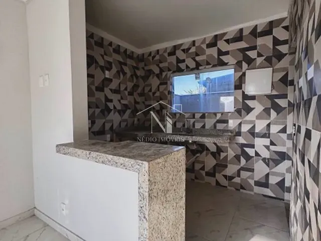 Casa 2 quartos e 2 banheiros, à venda, no bairro São José do Imbassaí em Maricá