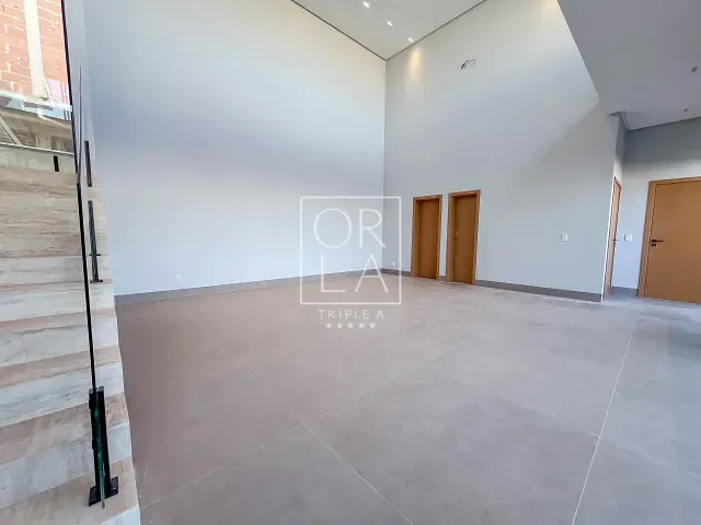 Casa com 560m² 5 quartos e 8 banheiros, à venda, no bairro Jardins Itália em Goiânia