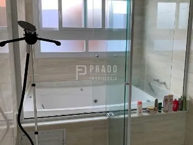 Casa com 418m² 4 quartos e 4 banheiros, à venda, no bairro Laranjal em Avenida Adolfo Fetter