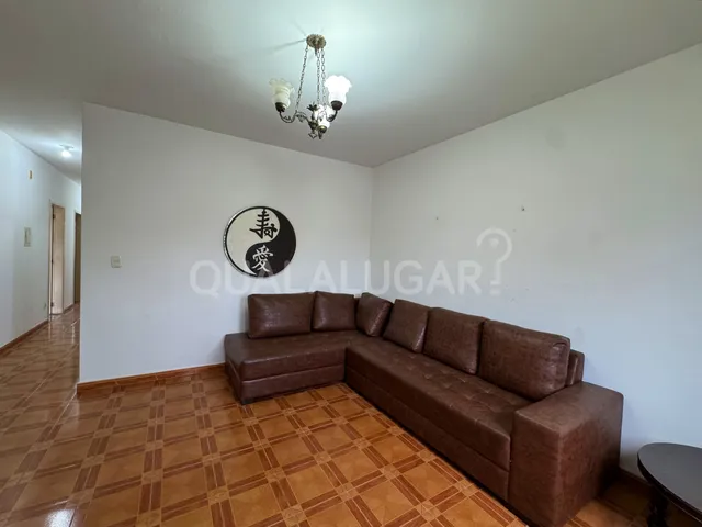 Casa 3 quartos e 2 banheiros, para alugar, no bairro Oficinas em Tubarão